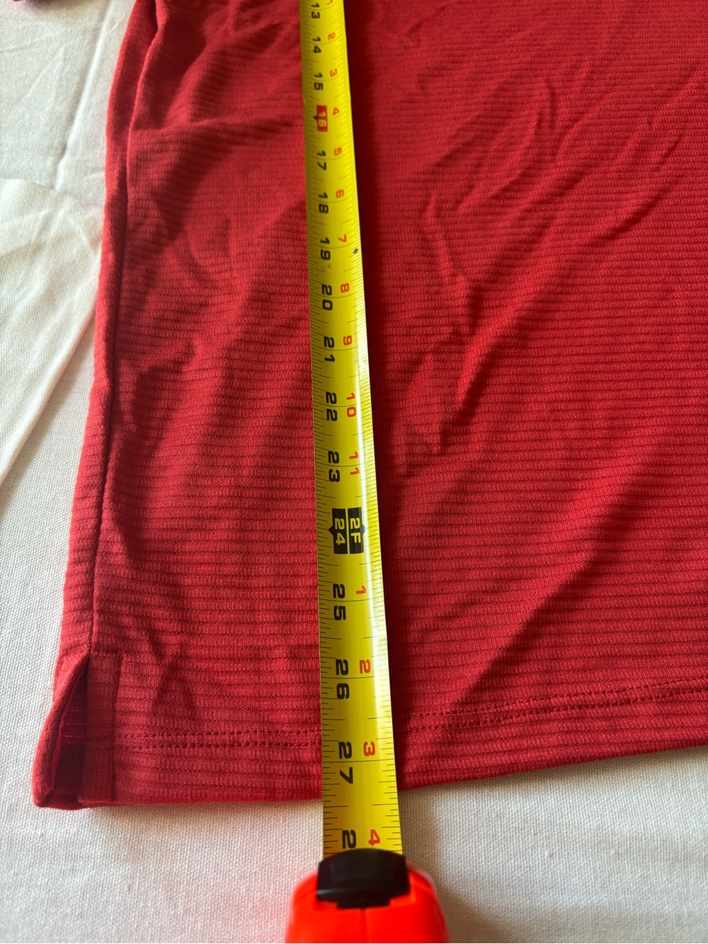 Lands' End Men's Bright Red Short-Sleeve Henley - Picture 5 of 6